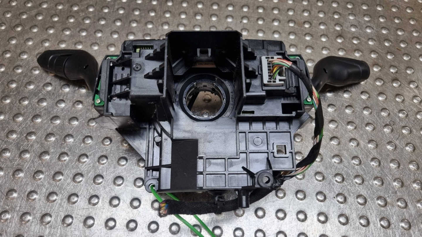 commodo commande levier commodo sous volant anneau BV6T-13N064-AH FORD C-MAX MK2 FOCUS MK3