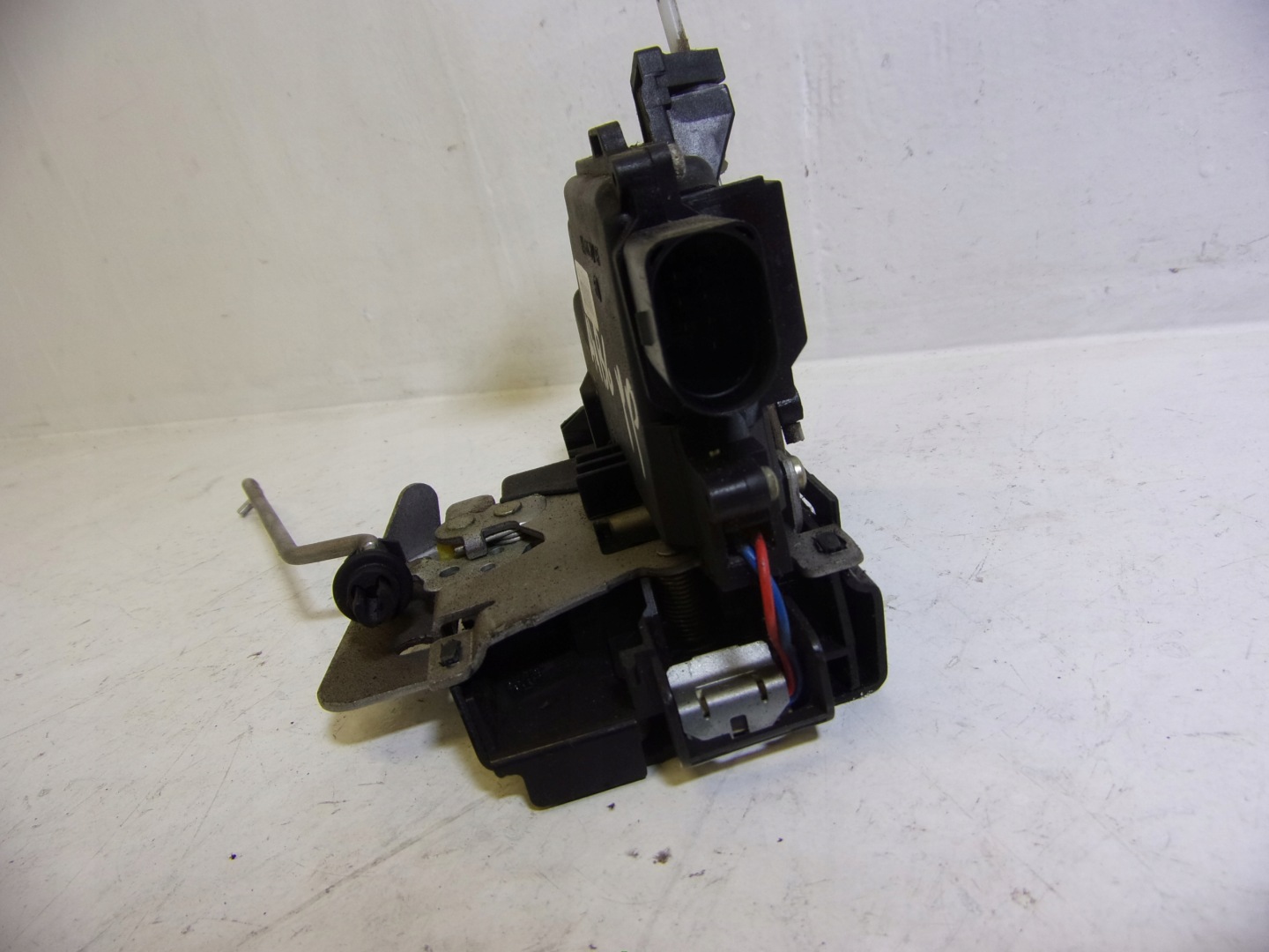 lock door right front VOLKSWAGEN CADDY 3 8E1837016C