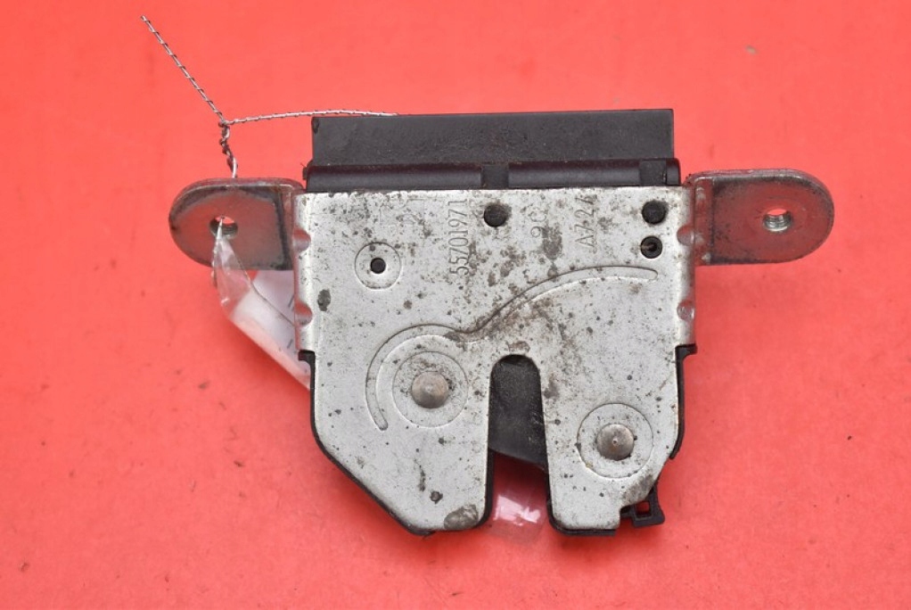 lock bonnet rear part boot 55701971 LANCIA DELTA 3 III 5D HB 08-14