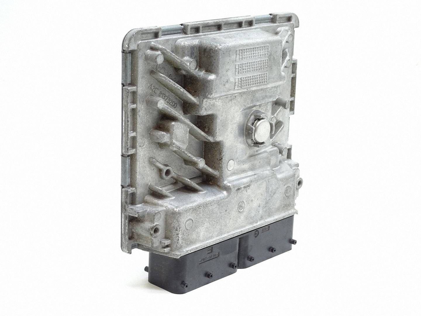 computer control unit of the engine ECU AUDI S3 8V 2.0 TFSI 06K907425J
