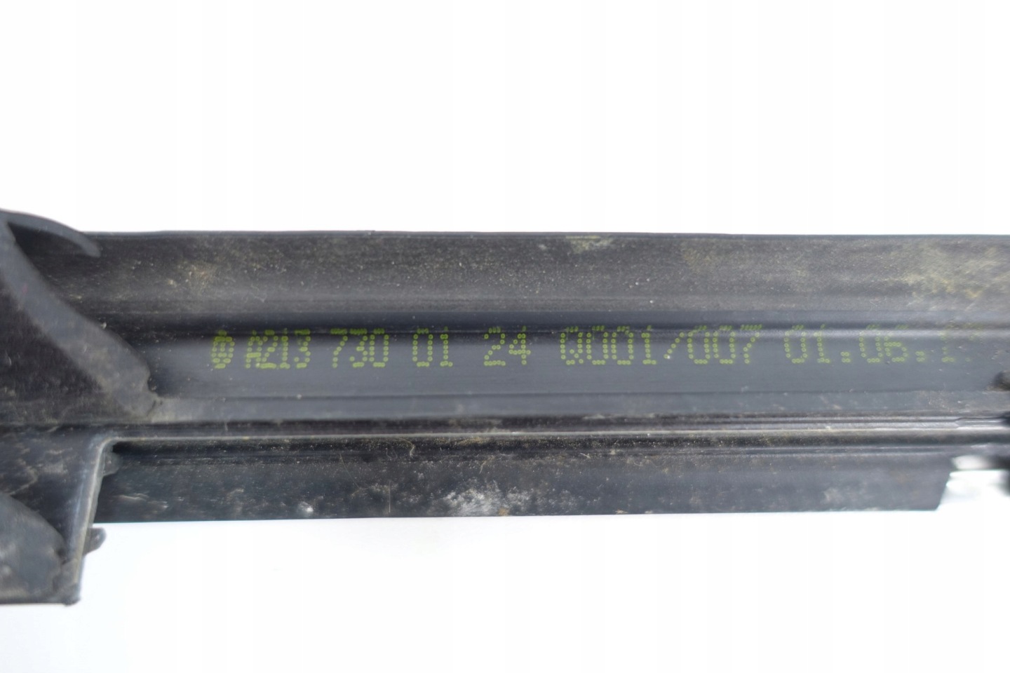 moulding dust LEWT rear part MERCEDES E W213