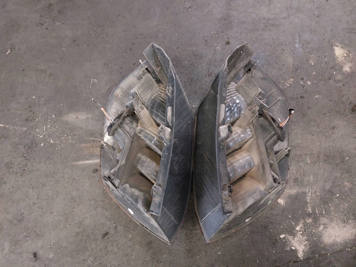 complete rear part RENAULT SCENIC II NV632 trunk door boot without windows bumper