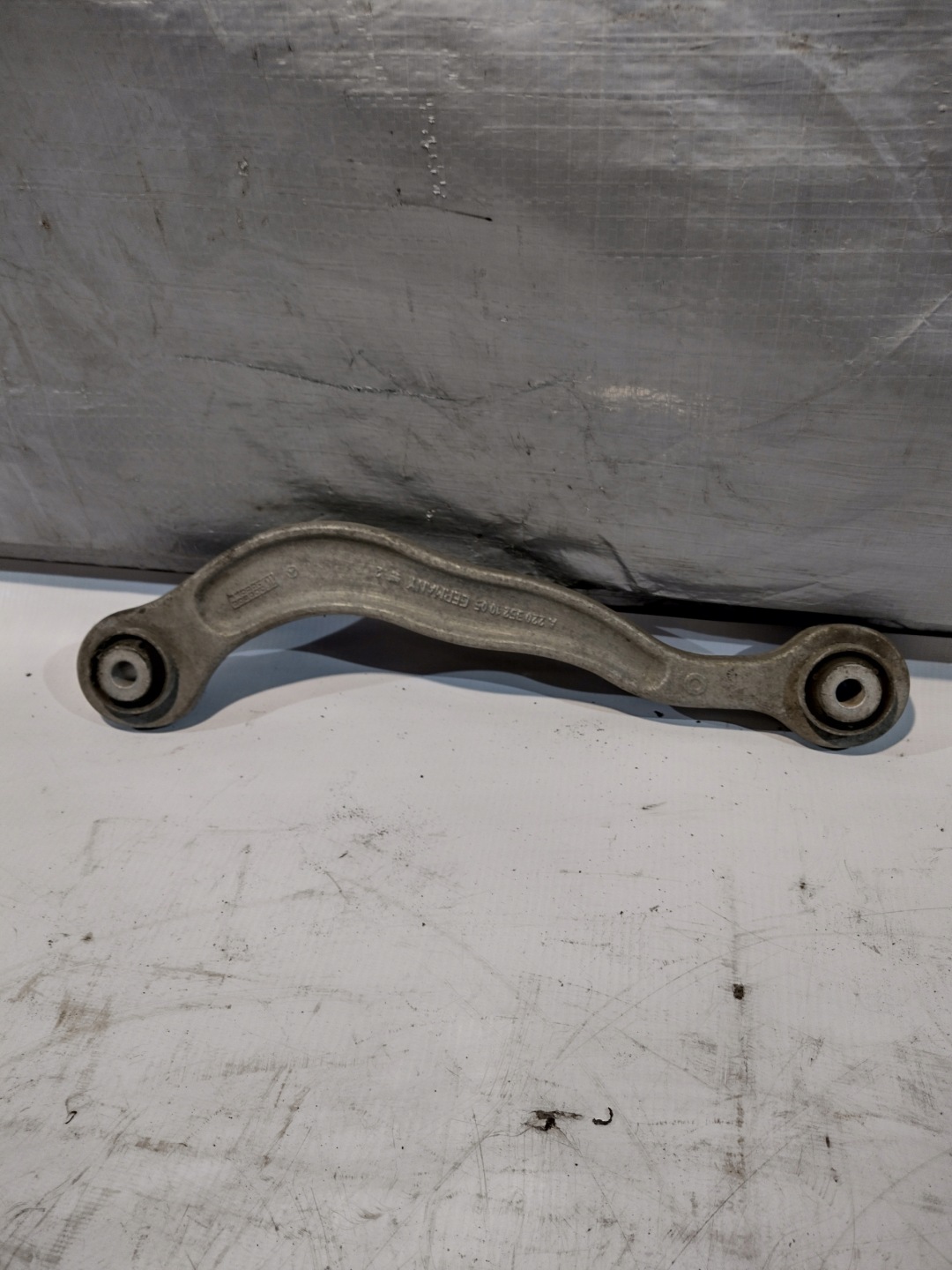 Querlenker heck Mercedes W220 3,2CDI OE 2203521005