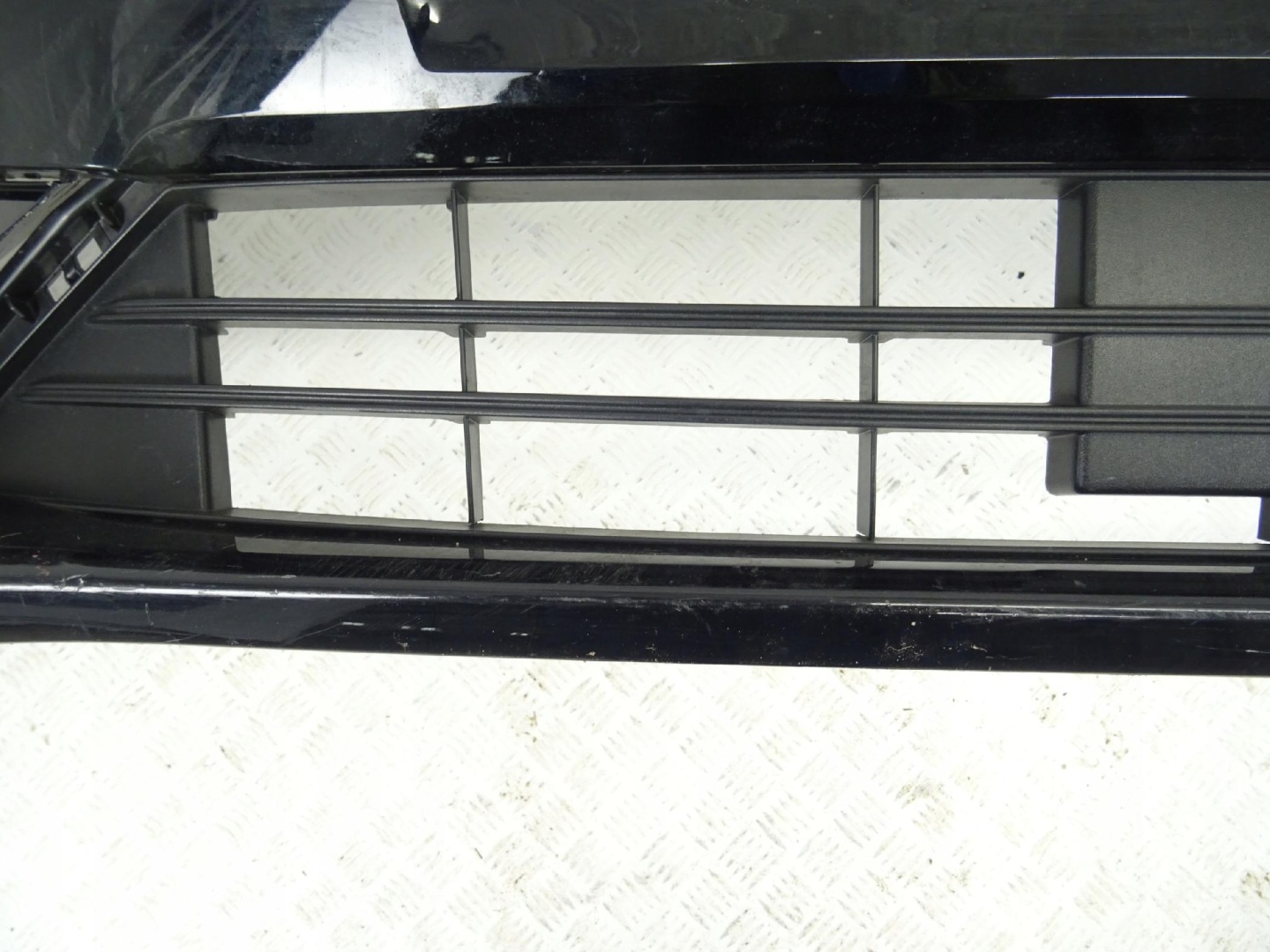 Ford Focus MK4 ST LINE 18- nárazník předek přední