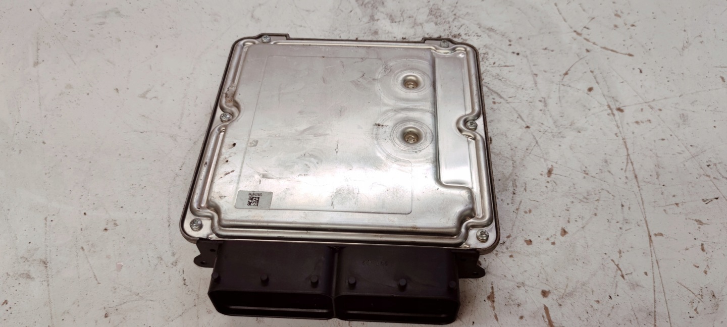 control unit of the engine AUDI A6 C7 A7 3.0 TDI 4G0907589C
