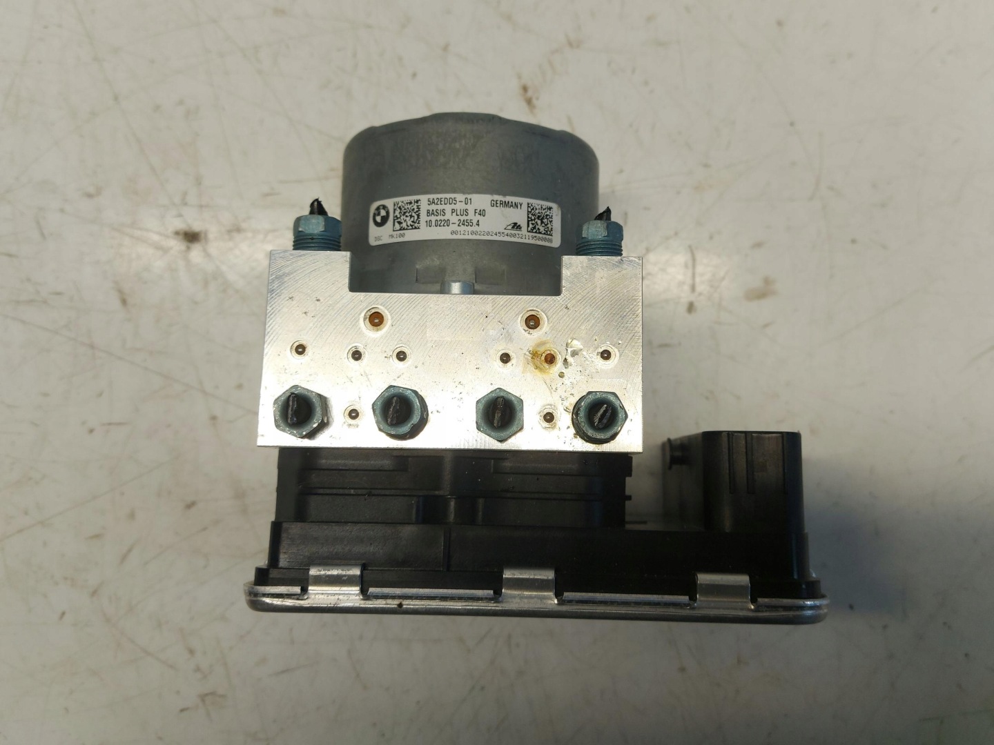 BMW F40 118i pump abs control unit module 5a2edd6