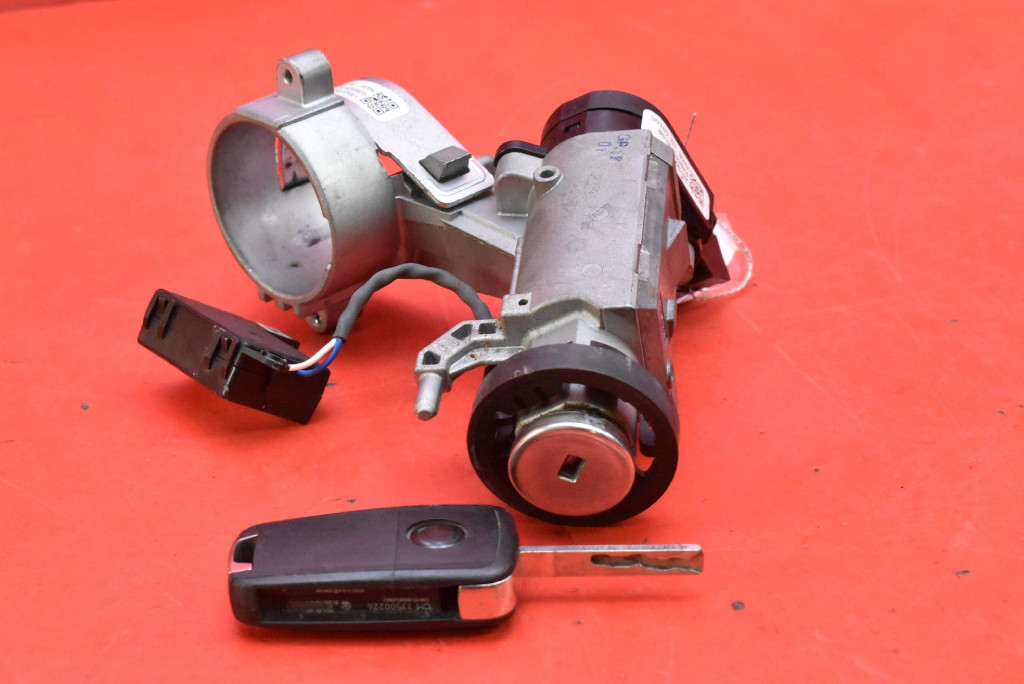 ignition key 25799293 OPEL INSIGNIA A 2.0 CDTI 130 KM 08-14 +PIN