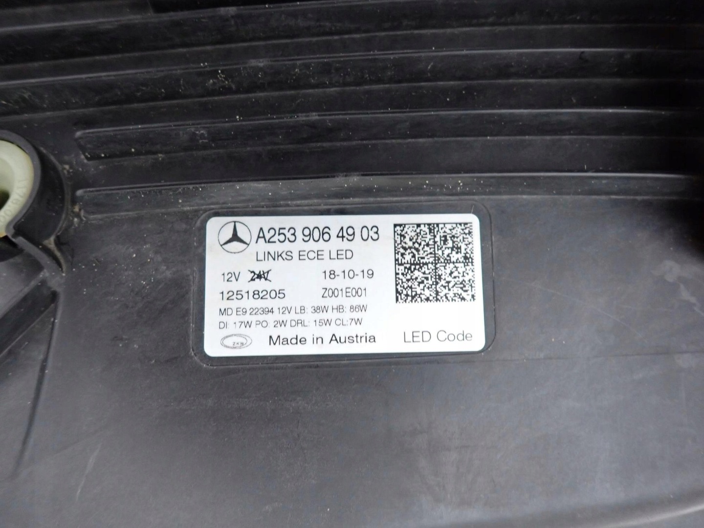 MERCEDES GLC X253 LIFT 19- PUSZKA light front left