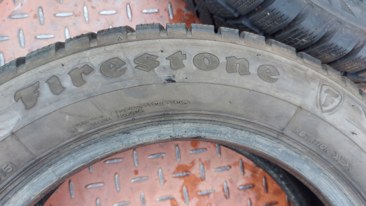 FIRESTONE WINTERHAWK 3 175/65R15 Reifen Winter- 6,5mm