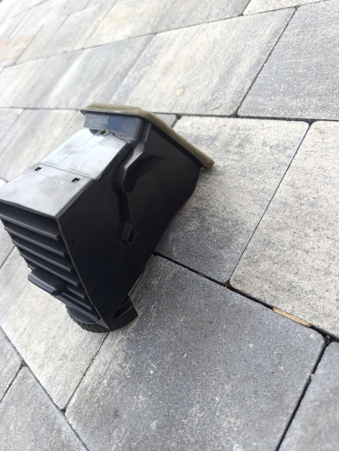 VW T5 LIFT grid air conditioning devices central right 7E0815706