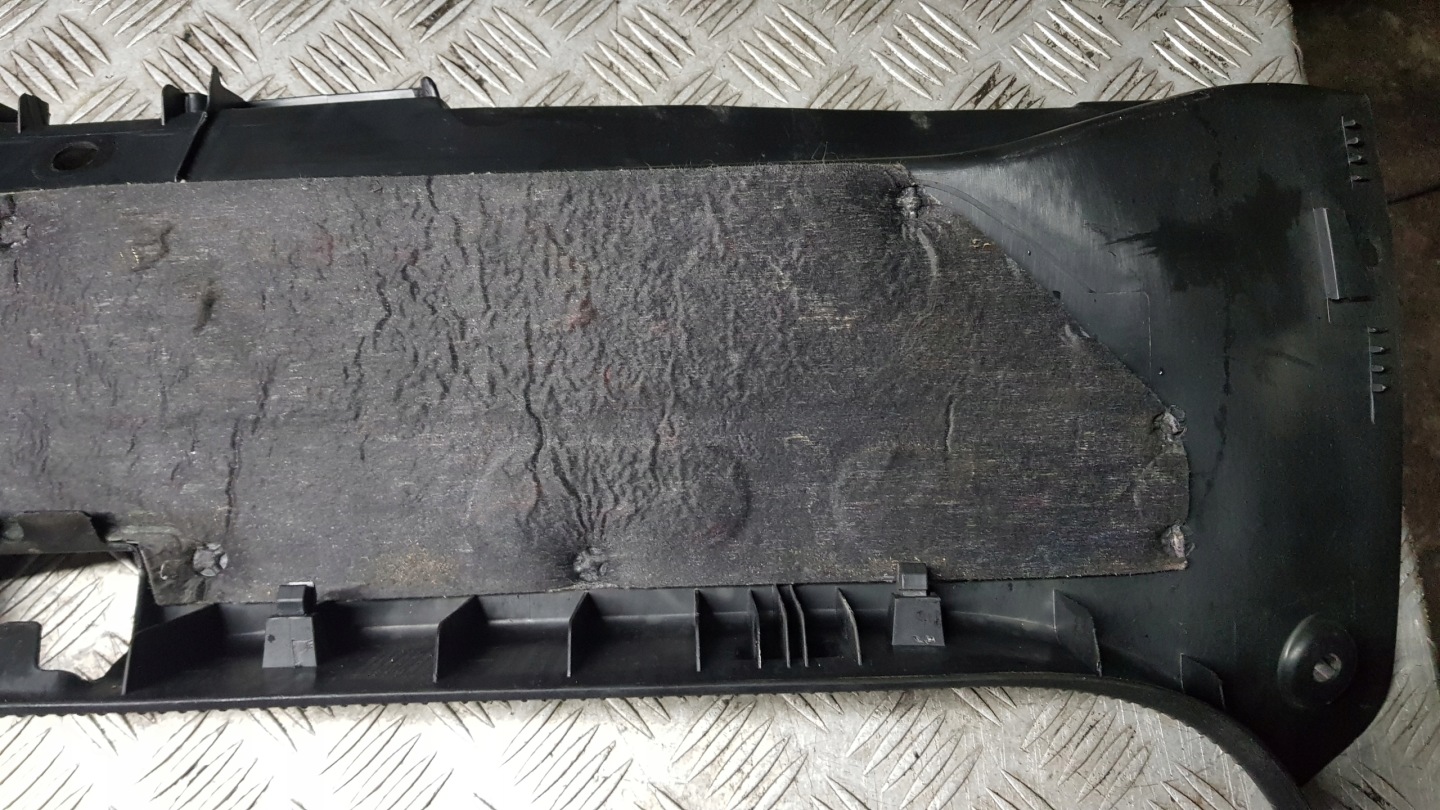 MERCEDES W203 cover of the threshold boot