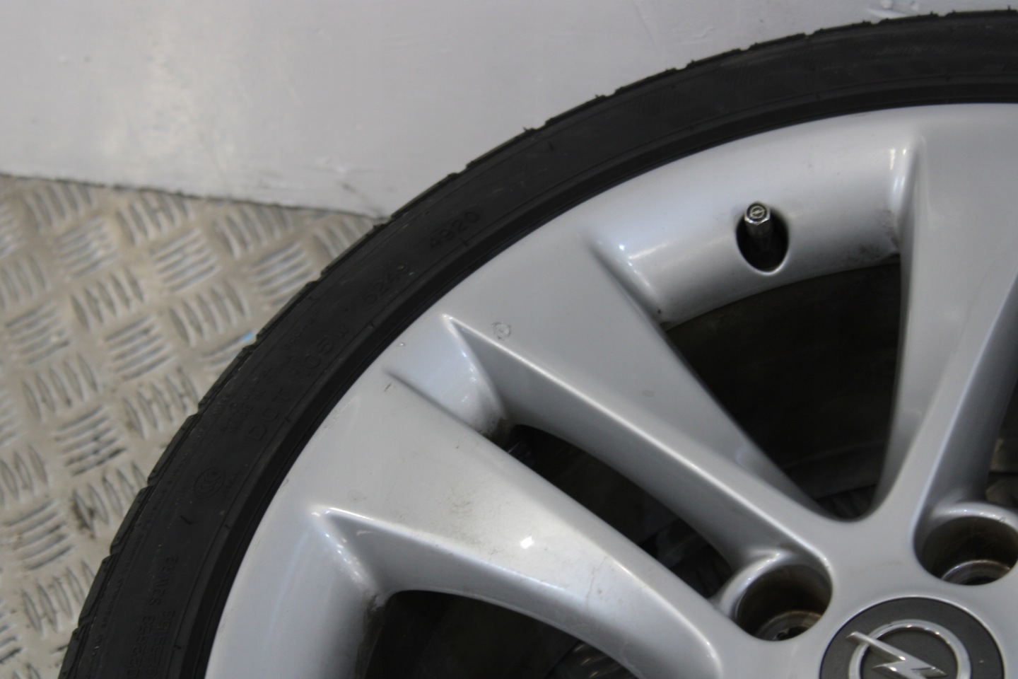 wheels discs disc 225/45 R18 OPEL ZAFIRA C