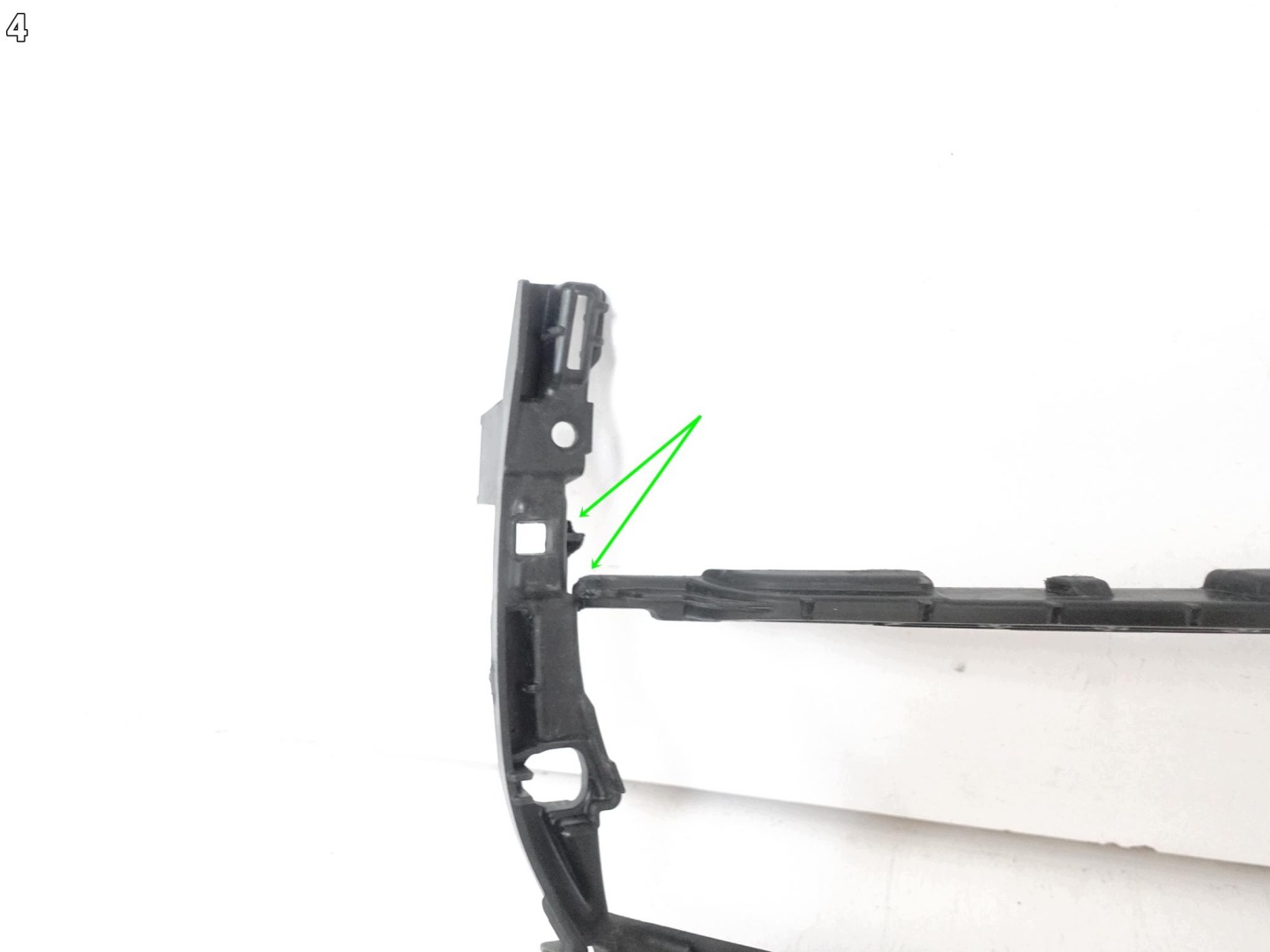 PORSCHE MACAN 95B LIFT 19- support holder KRATKI W bumper front left original