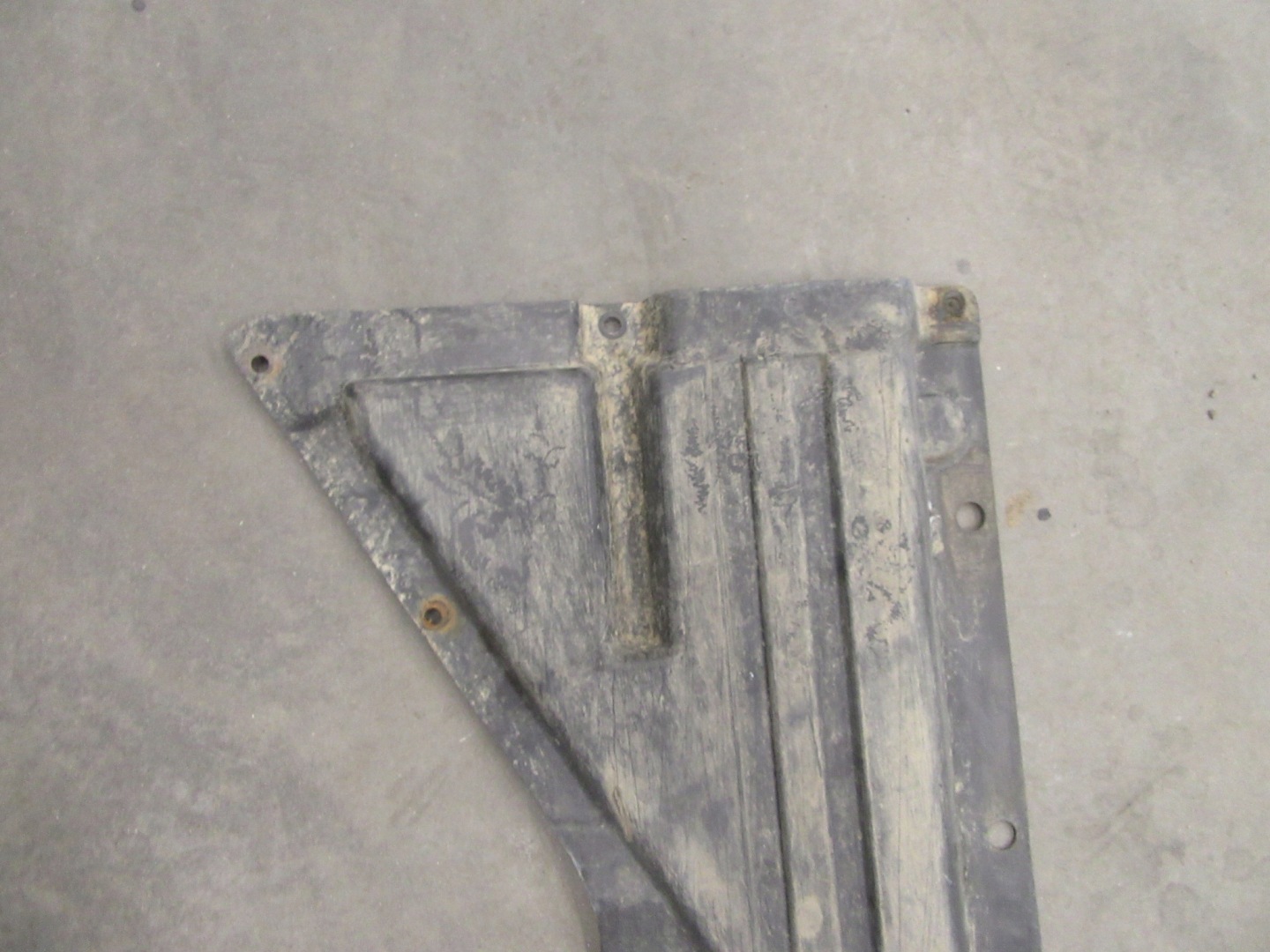 cover chassis right BMW e70 X5 e71 X6