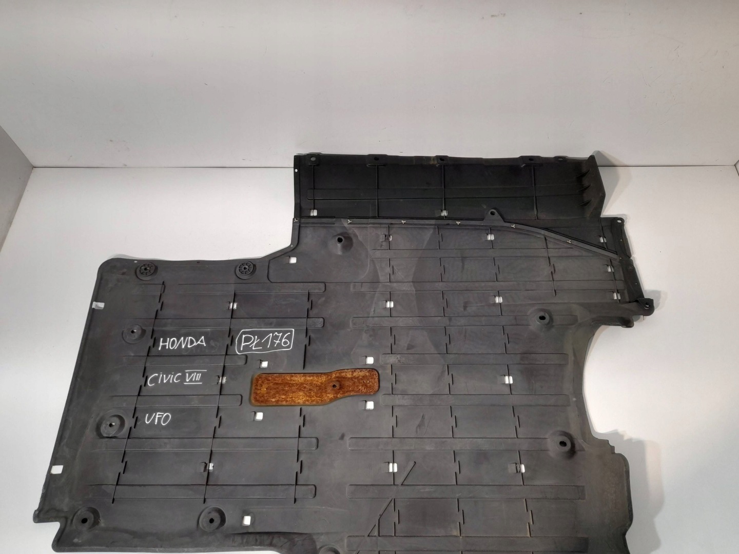 Honda Civic Ufo VIII cover chassis front (PL176)