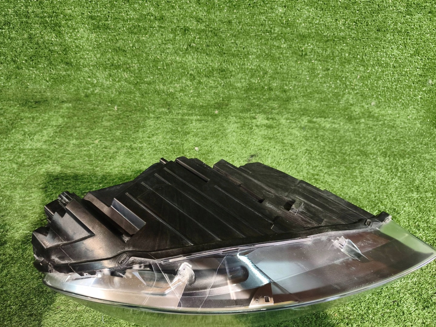 REFLEKTOR left front VOLVO V40 II LIFT FULL LED NR.1228