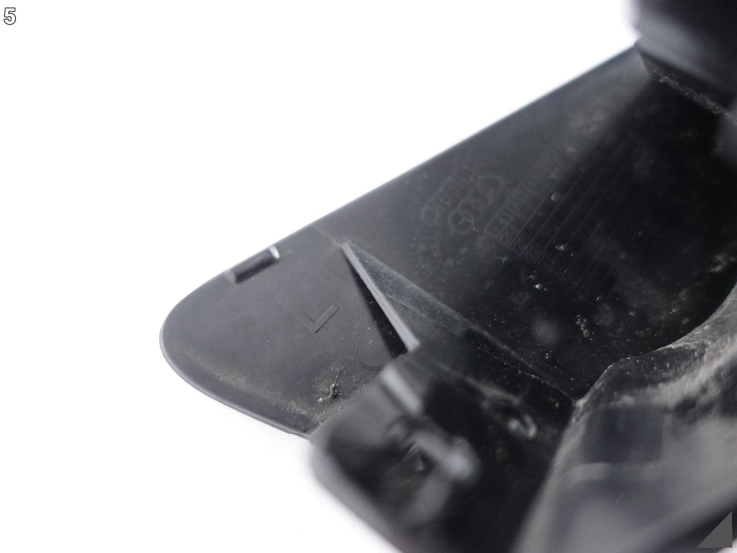 AUDI RS3 8Y0 20- spoiler of the washer left front
