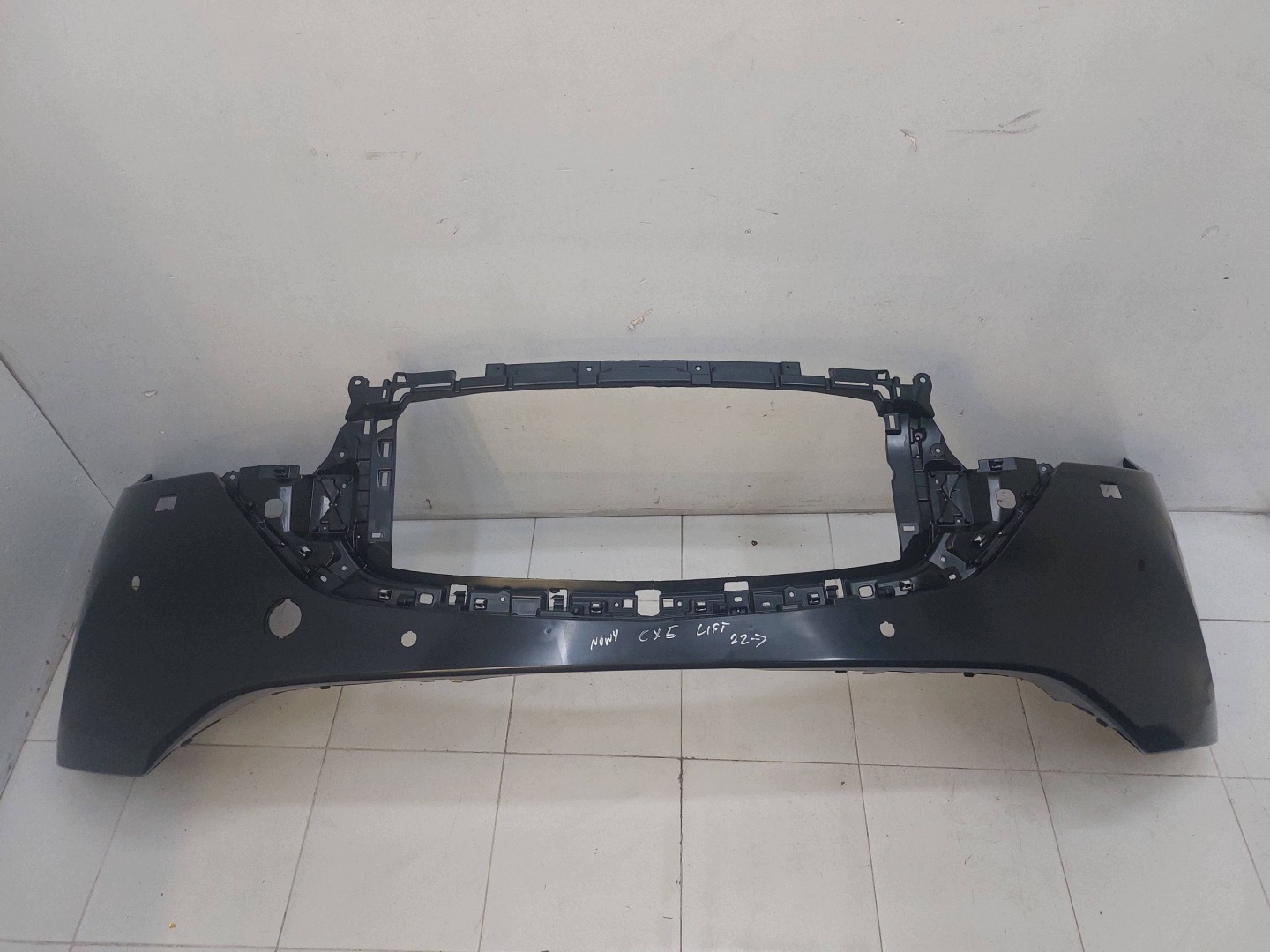 MAZDA CX5 CX-5 II LIFT 22r> bumper front front PDC original