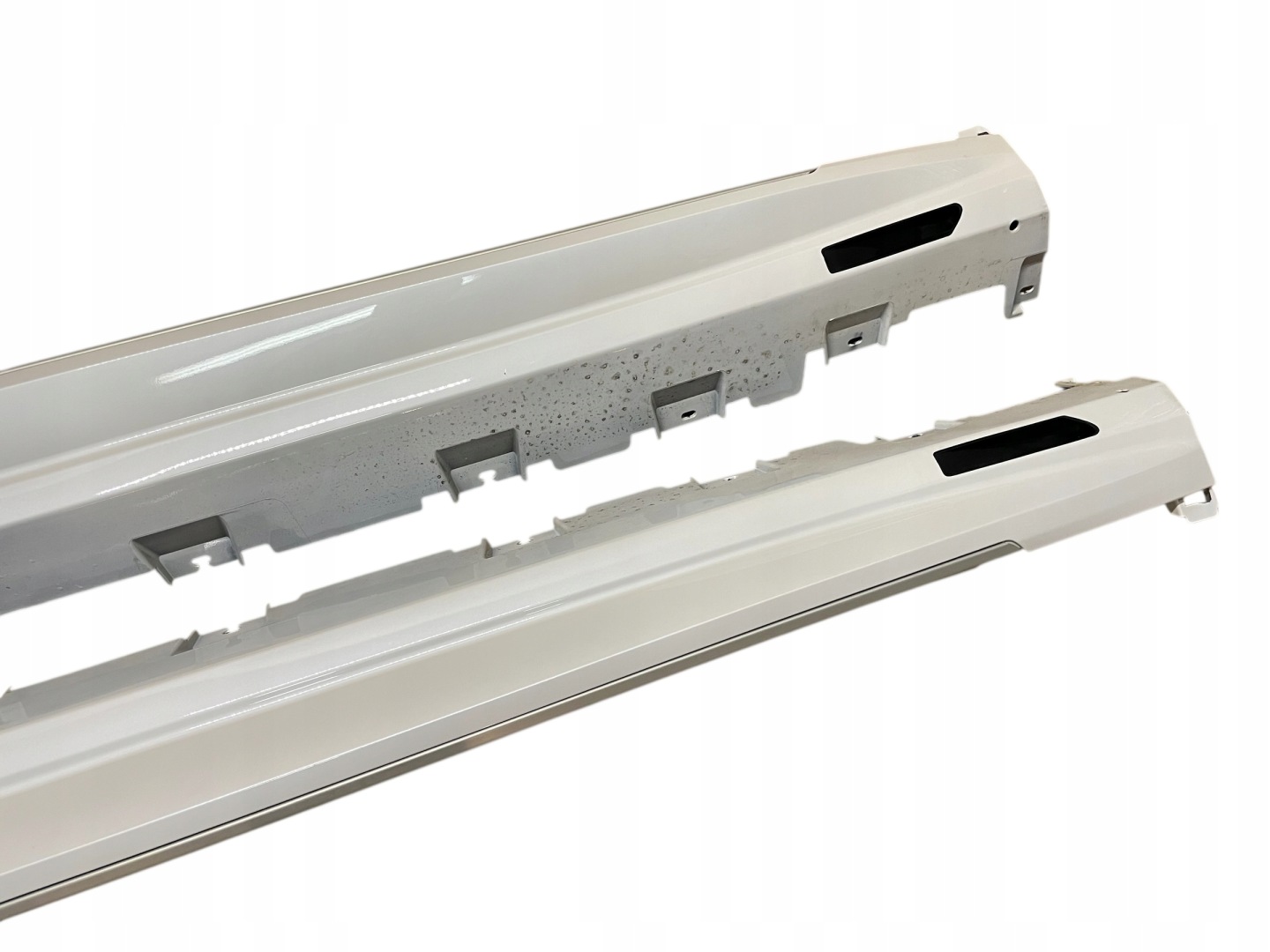 mouldings threshold left + right LED m-packet support BMW X7 G07 LCI A96 IDEAL