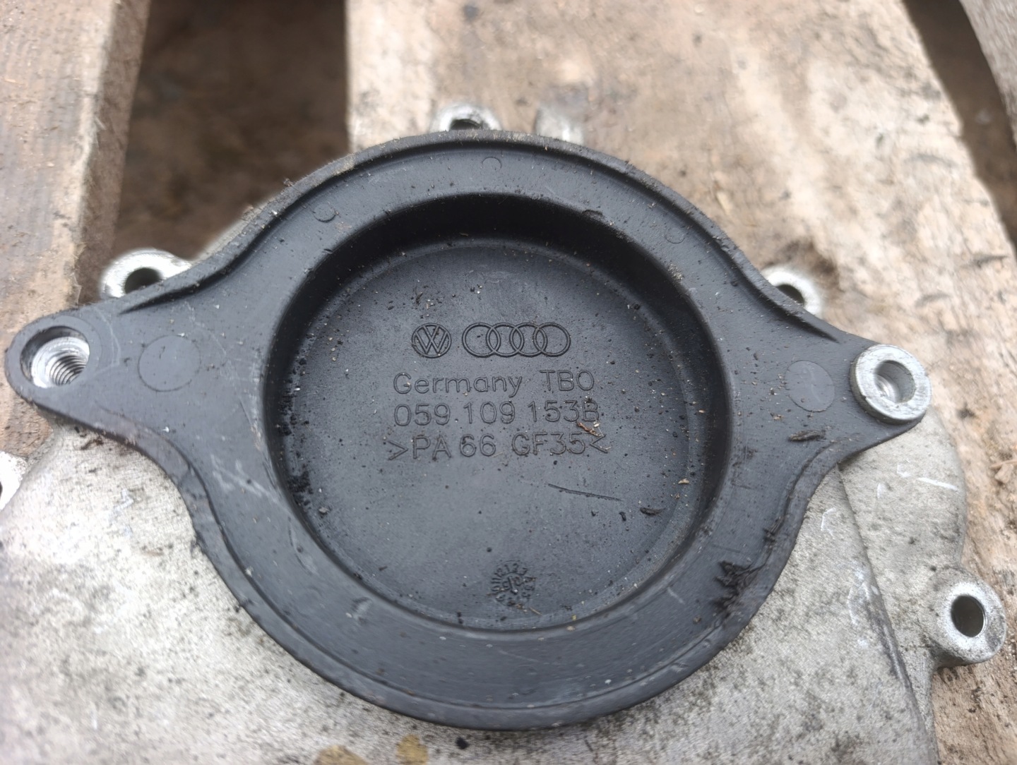 Blende Abdeckung des Zahnrads AUDI A6 C6 A4 3.0 TDI 059109130D 059109153B