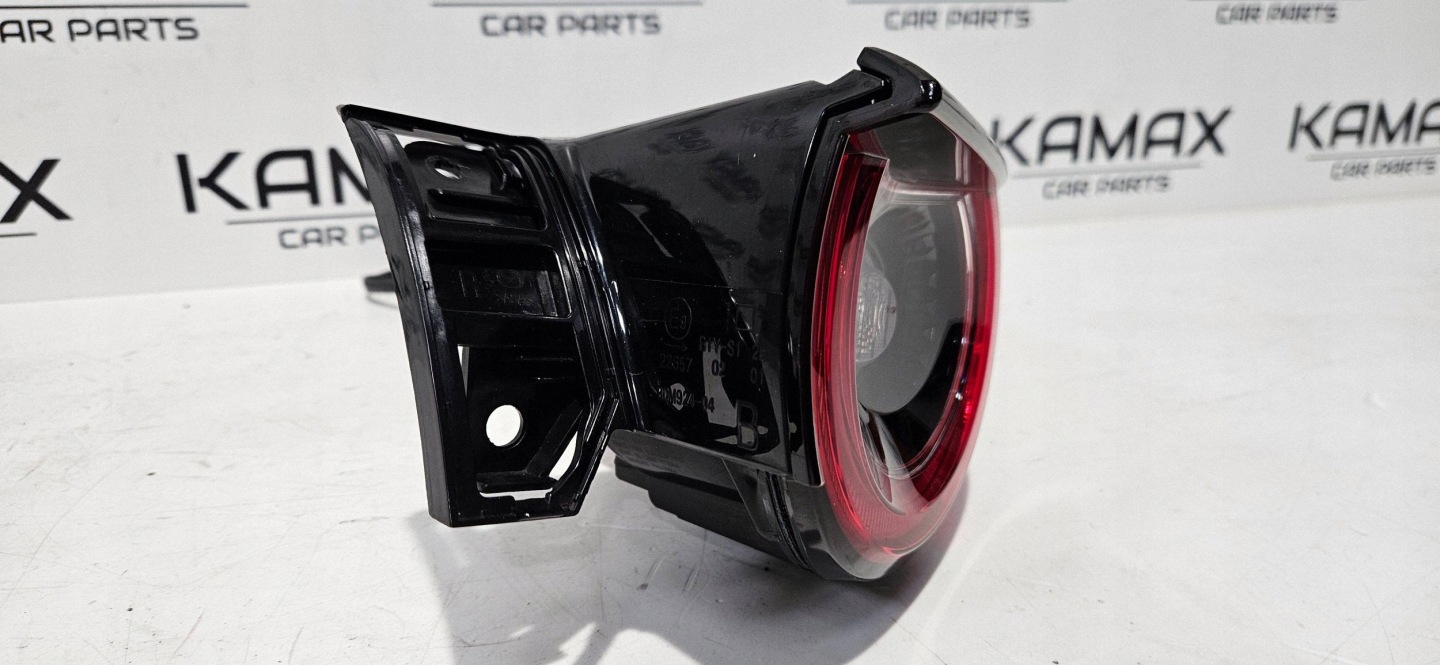 light right rear part LED MAZDA CX-30 19- original RMD92421020