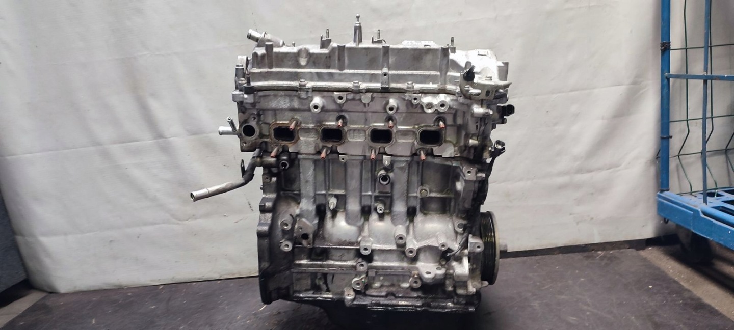 engine Toyota Avensis T27 2,2 D4D 2AD