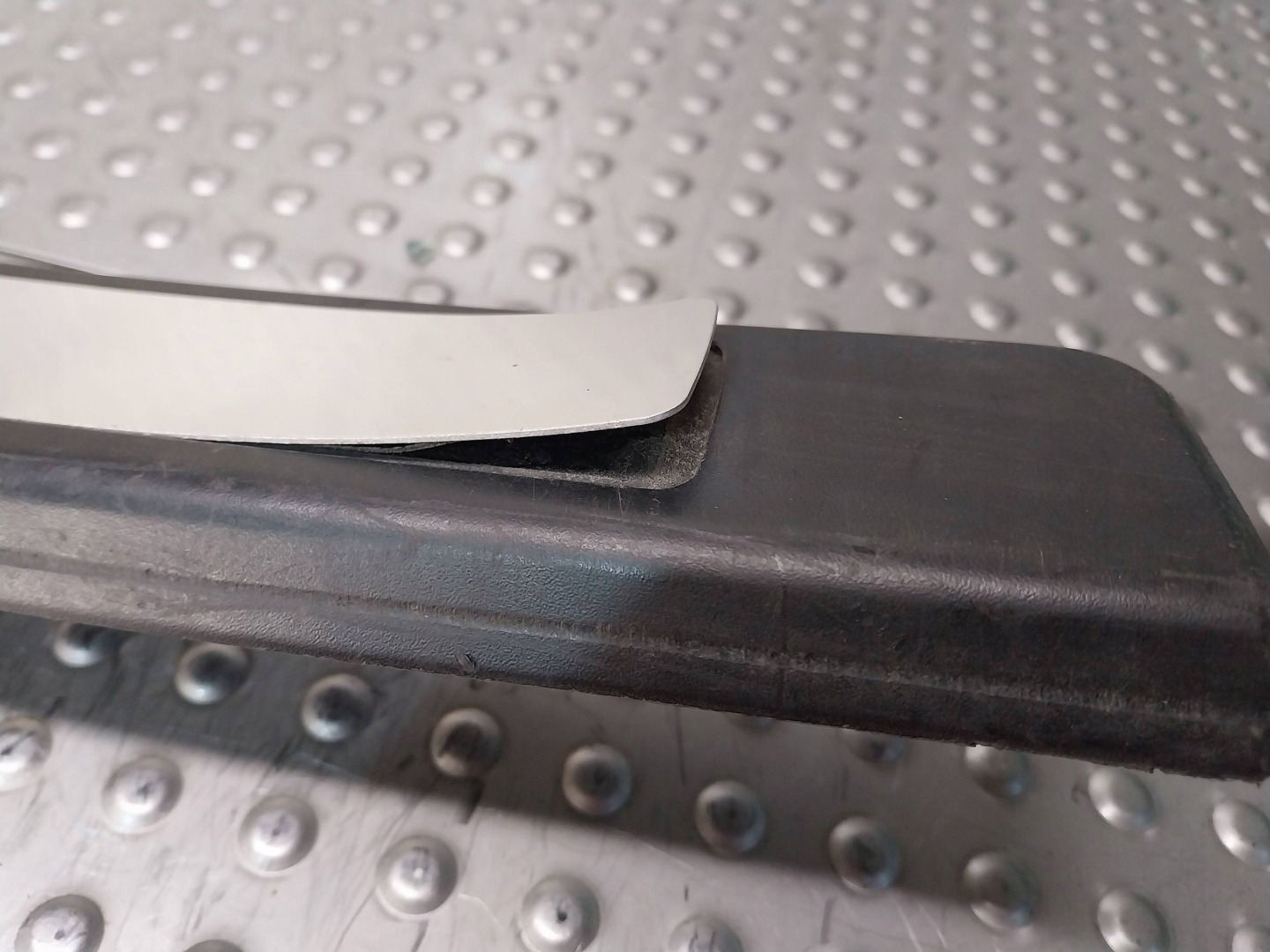 moulding threshold left 3 door 8P3853491D AUDI A3 8P S-LINE