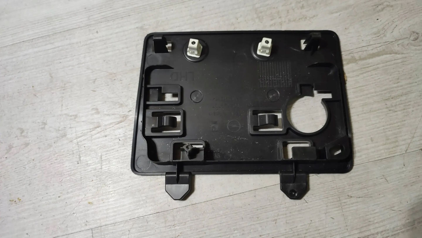 Opel Corsa F 1.2 22r. bracket holder