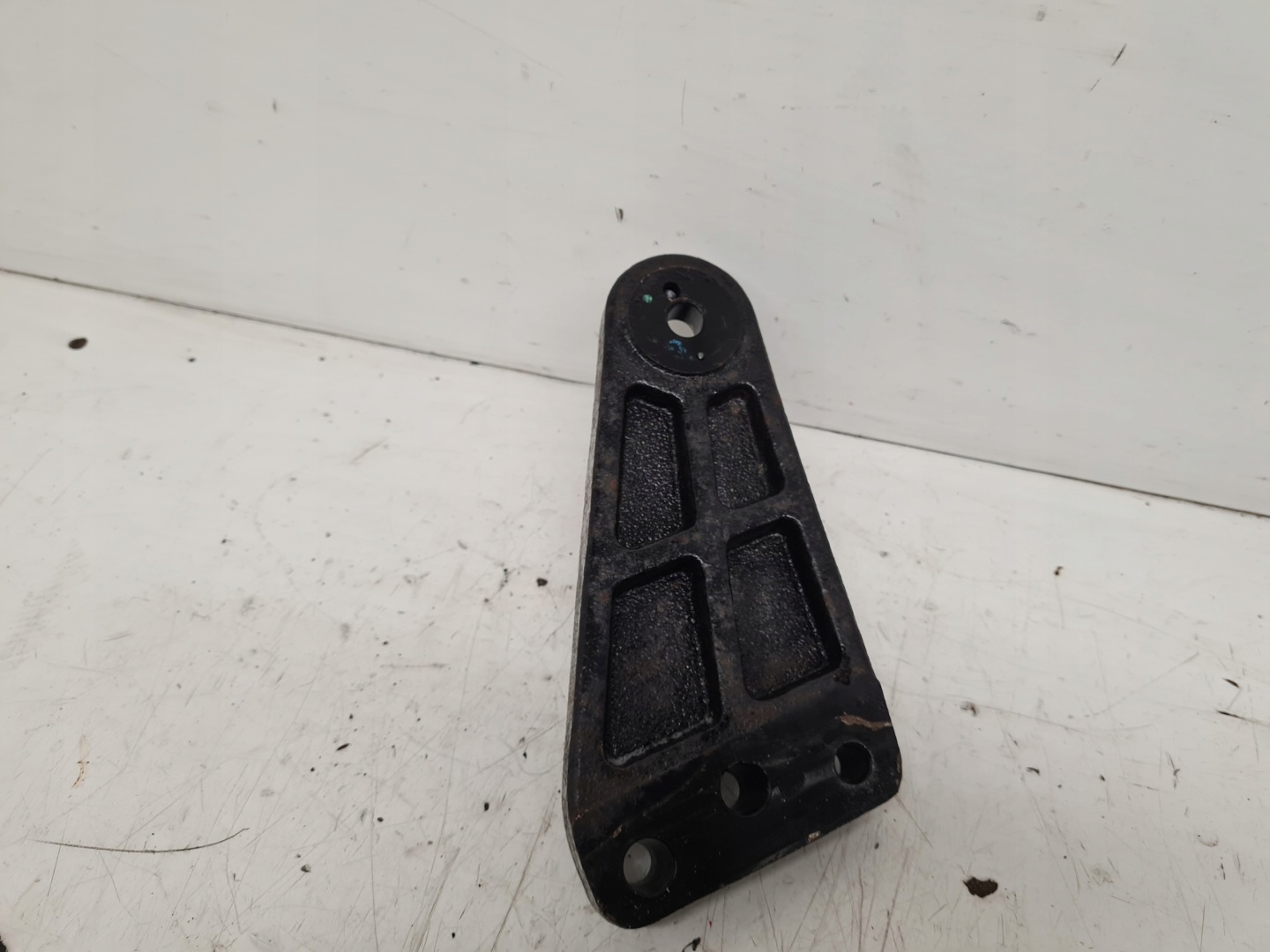 HYUNDAI I20 LIFT 1,1CRDI engine mount right 2012-14R