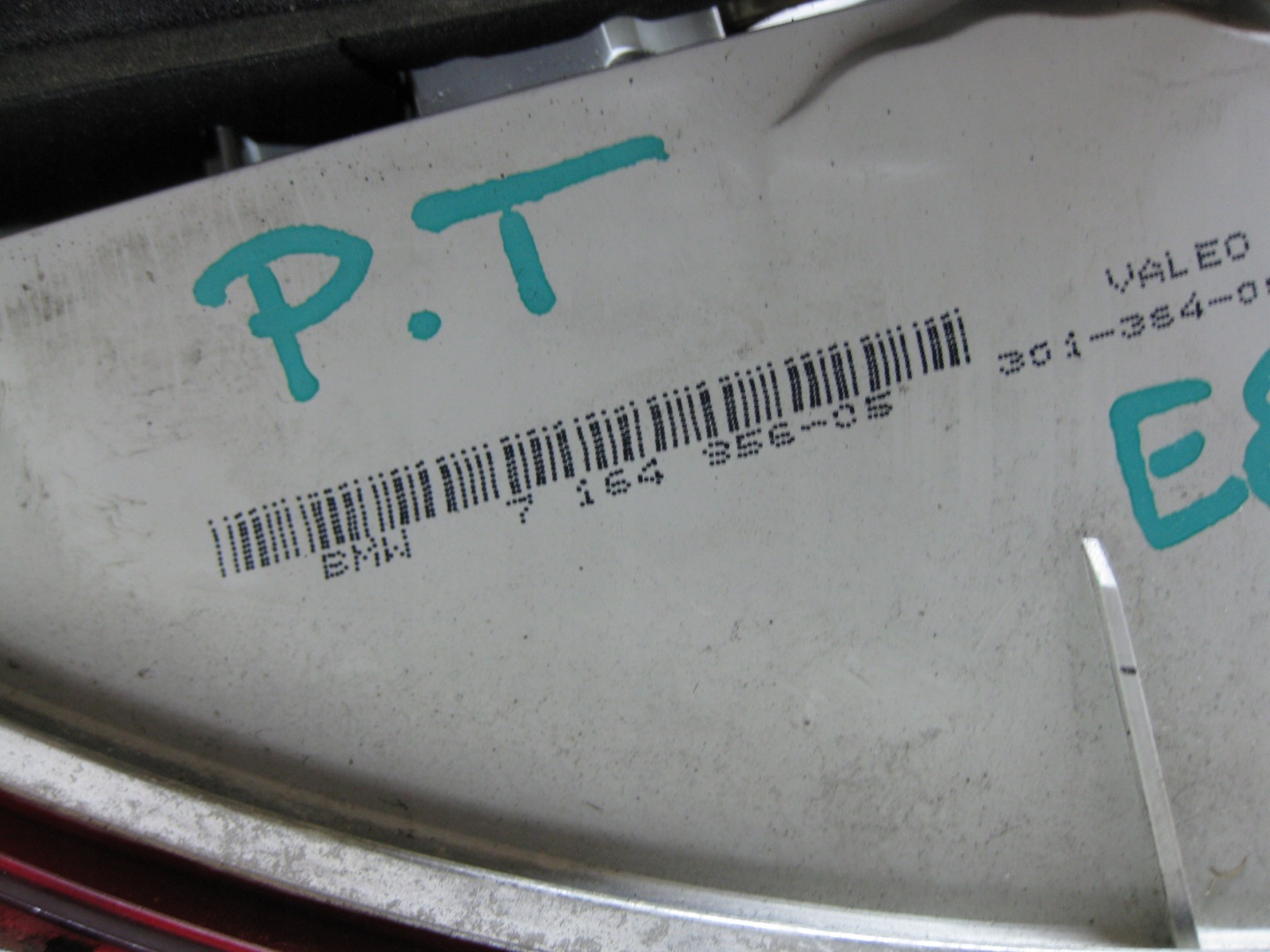 BMW E87 2.0 and 08R light right rear part 7164956