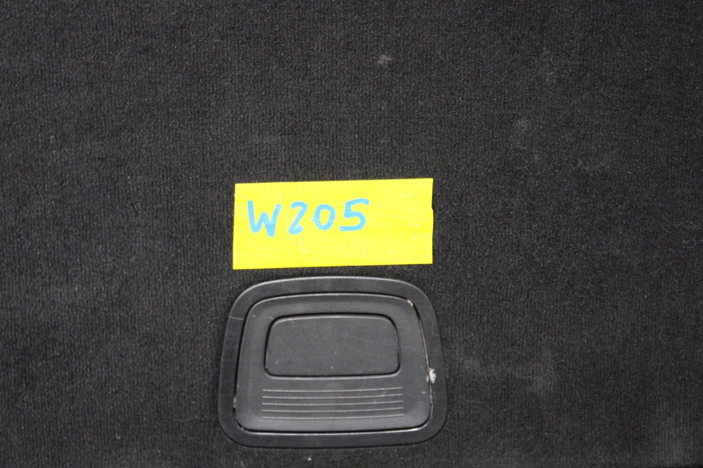 floor boot upholstery MERCEDES C-KLASA W205