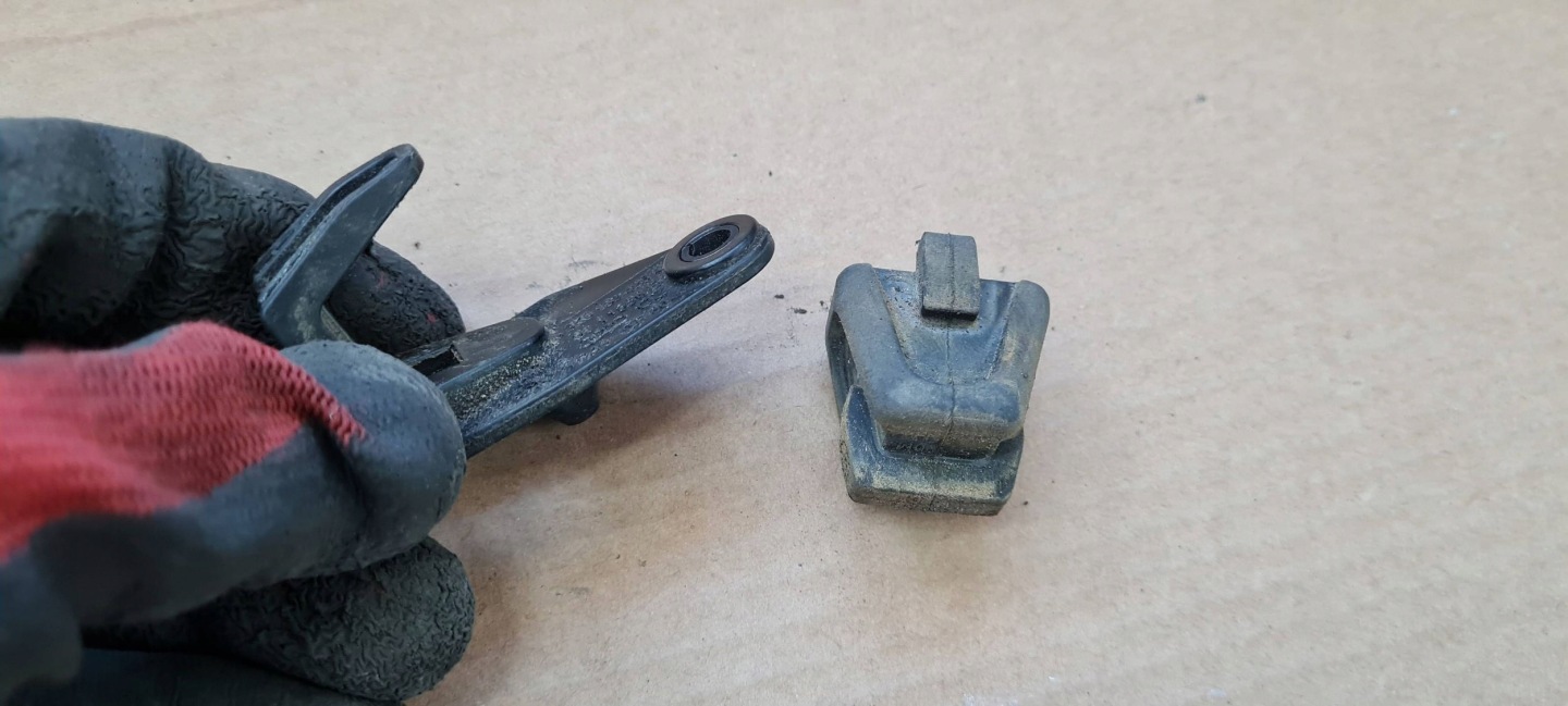 A5 8T LIFT Halter Halter filter luft 8K0133426A A4 B8 LIFT