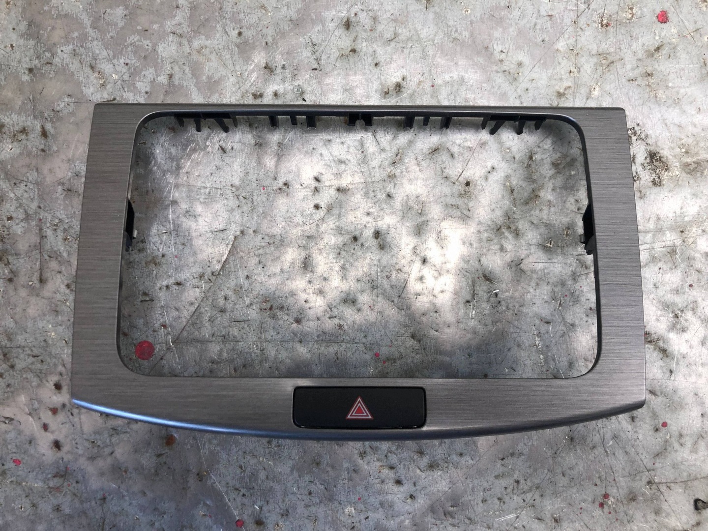 frame DEKOR RADIA VW PASSAT B7 3AA858069H
