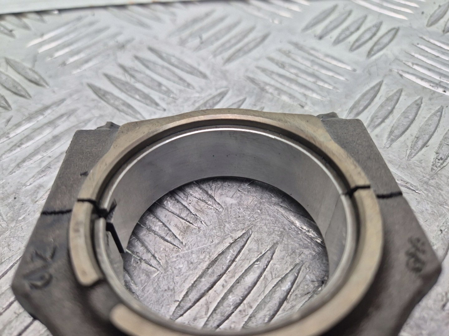 piston avec bielle BMW 5 E60 520d 0840BB