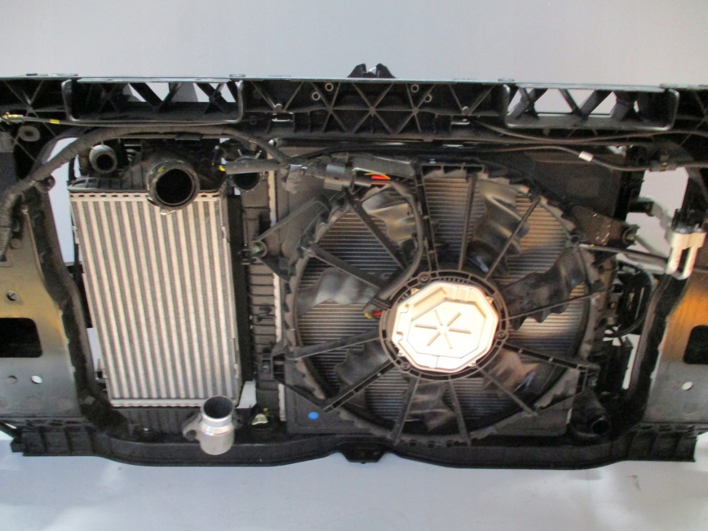 support panel for radiators radiator HYUNDAI TUCSON IV 1,6DDI