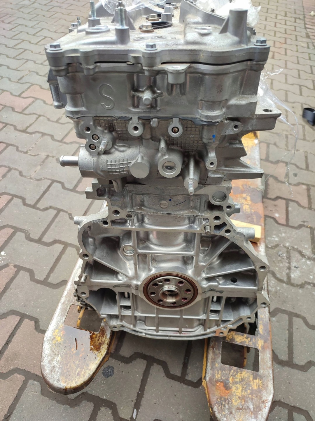 Lexus RC 2019 engine 180726 A12097