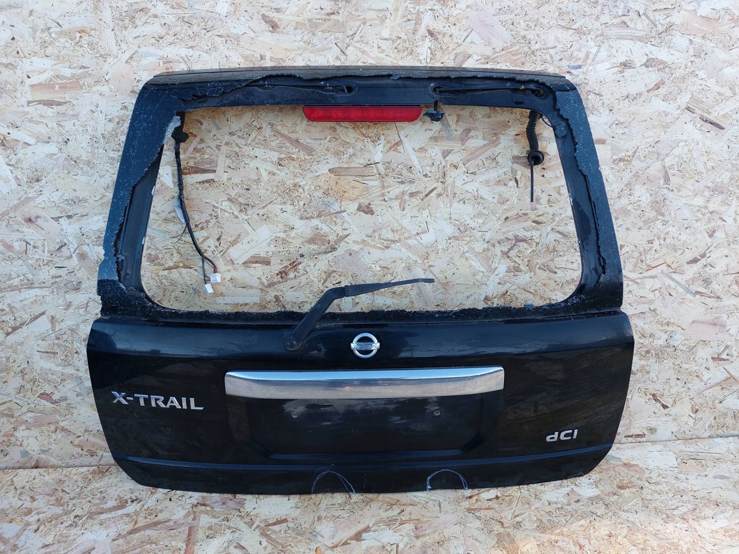 boot door Nissan X-Trail T30 01-07