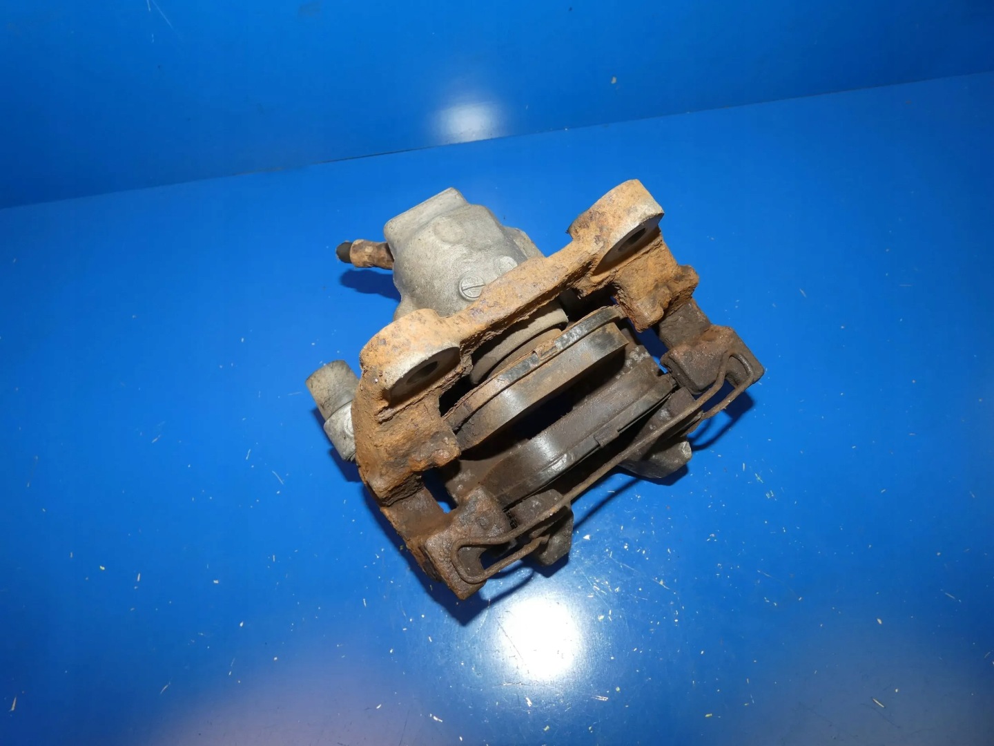 Mercedes C KLASA W204 caliper brake left front 295x28