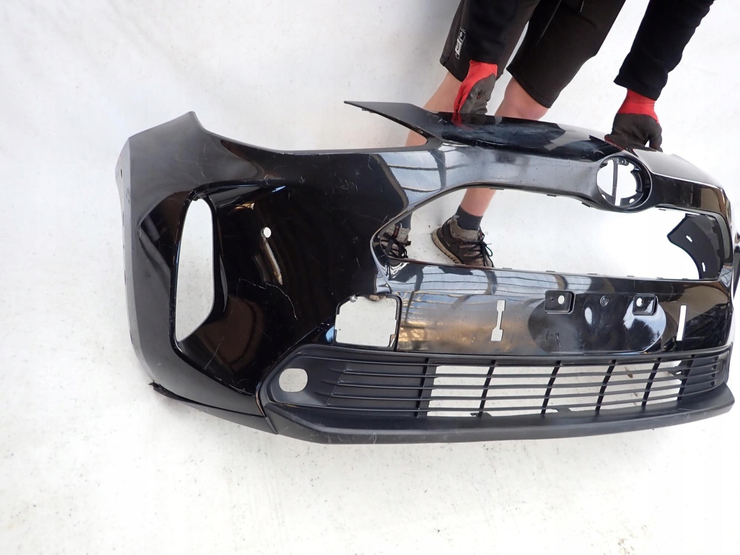 TOYOTA YARIS CROSS 20-> bumper front front PDC
