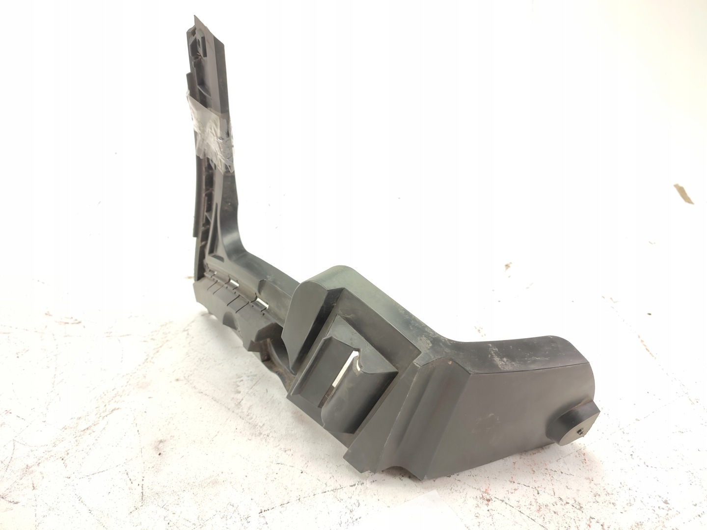 bumper bracket left rear part VOLVO XC90 and 2002-... 08620566