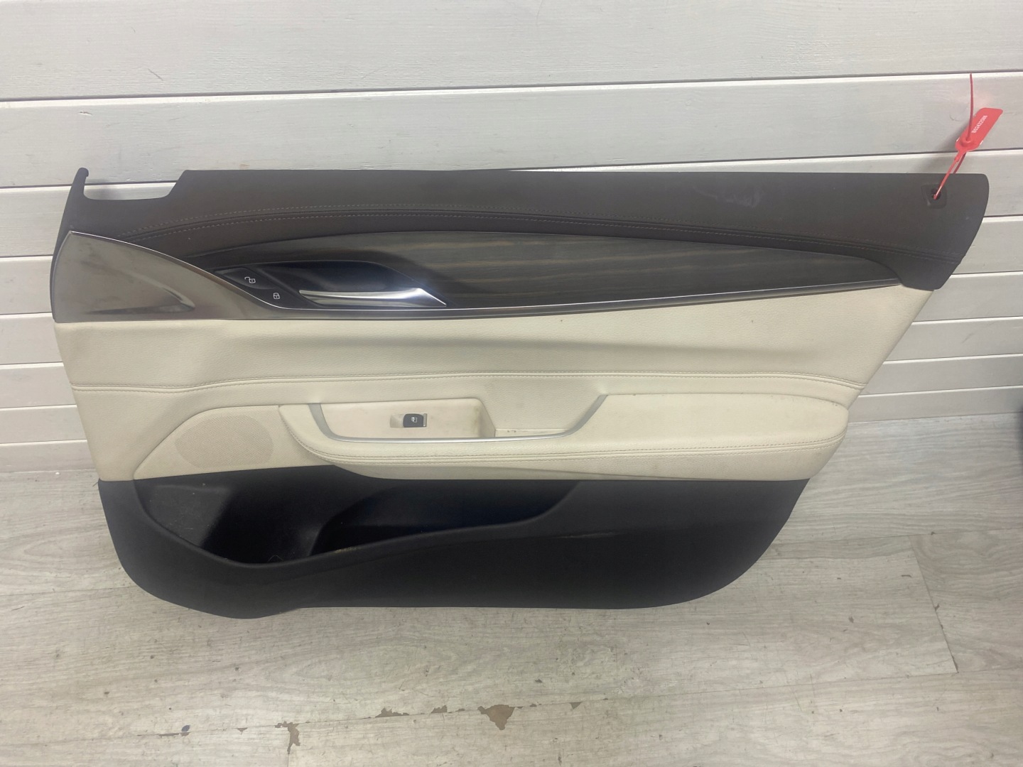 BMW 6 G32 GT side upholstery door right front