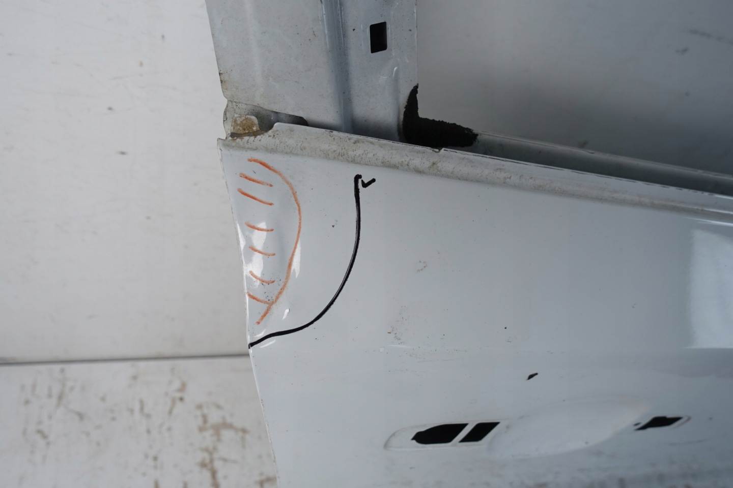 VOLVO V40 II 2012- door front right front