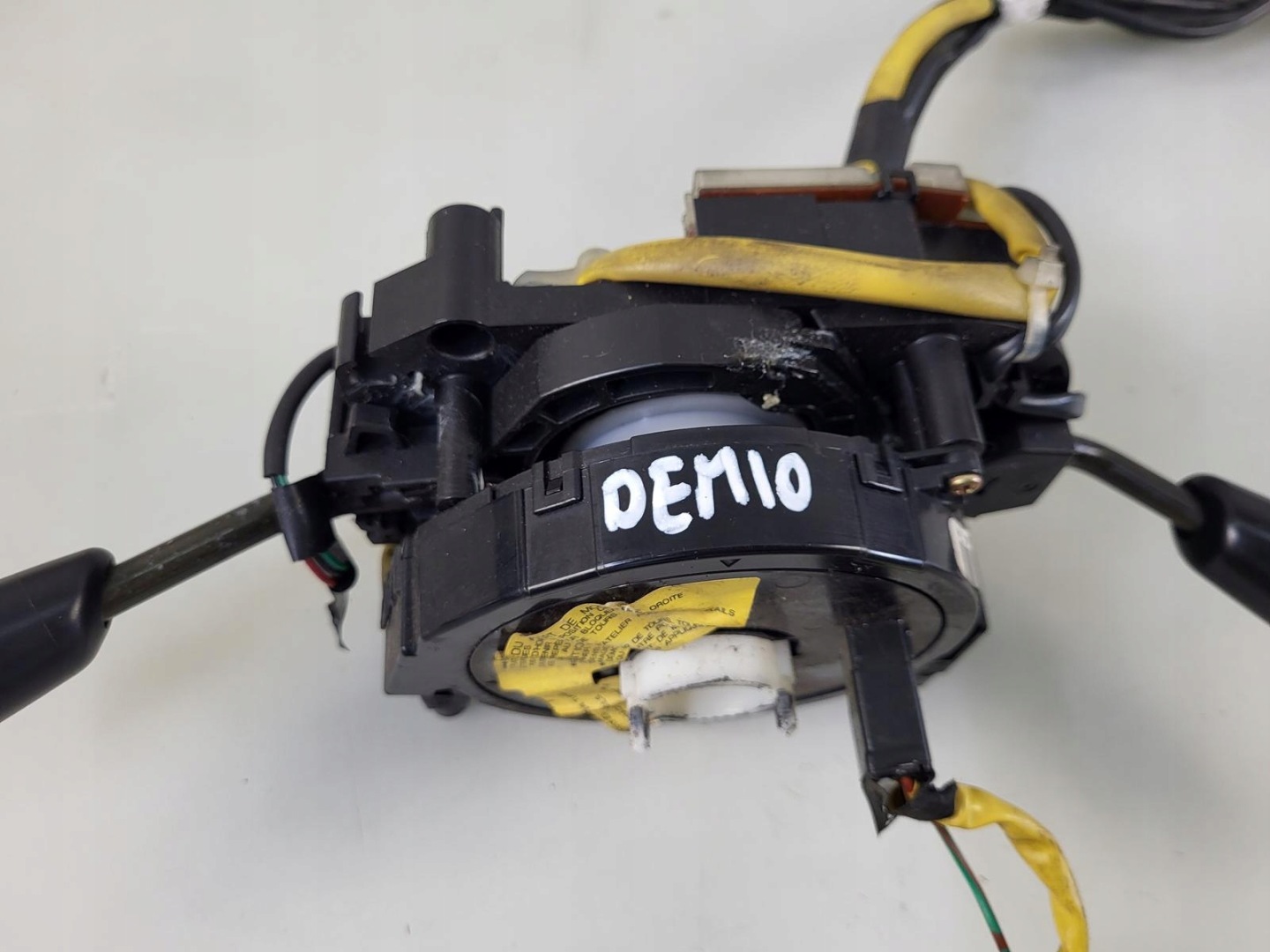 steering wheel levers and controls control switch ring MAZDA DEMIO