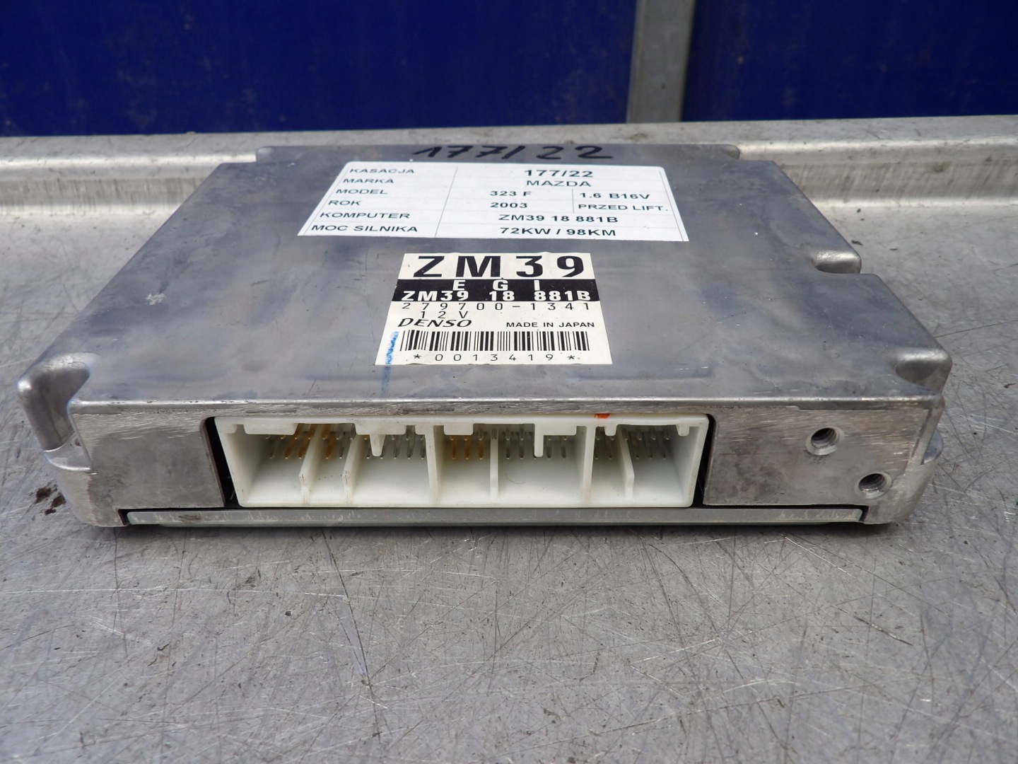 COMPUTER MAZDA 323F BJ 1,6B ZM3918881B 279700-1341