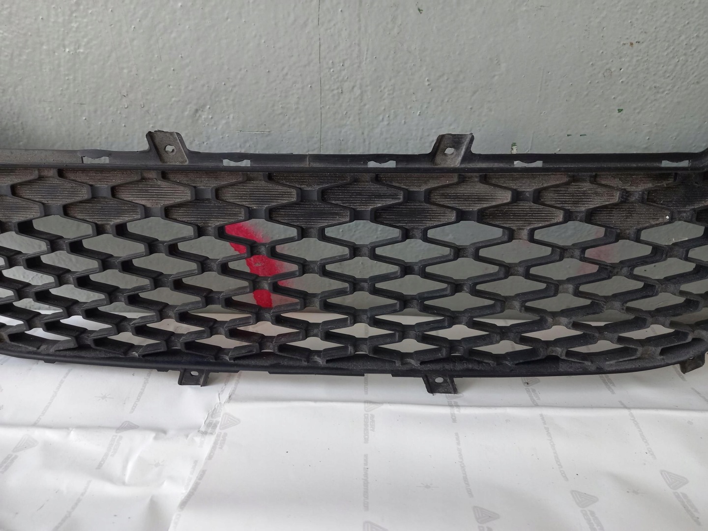 grid of a bumper front HYUNDAI I10 86522-0X200