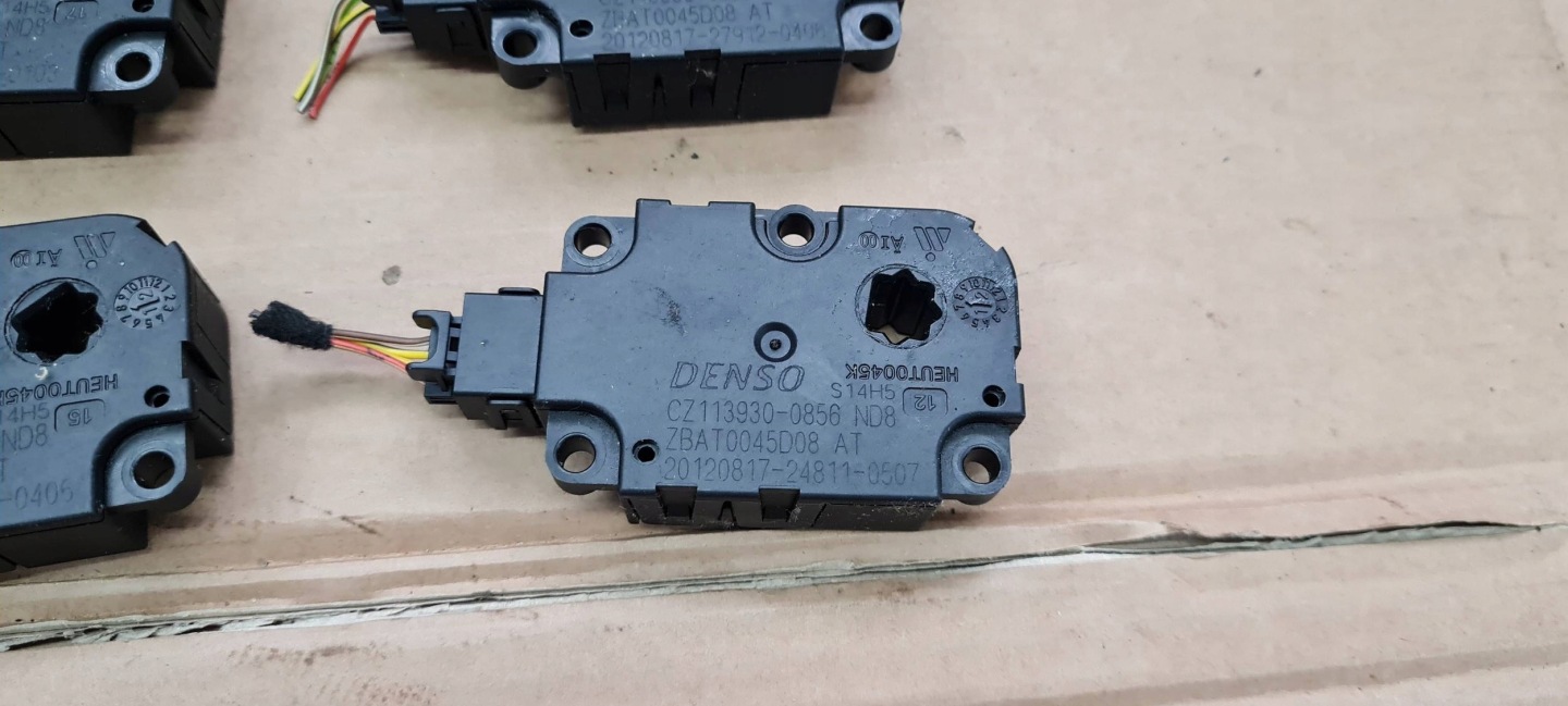 A7 4G aircon recirculation flap motor ZBAT0045D08 A6 C7 4G