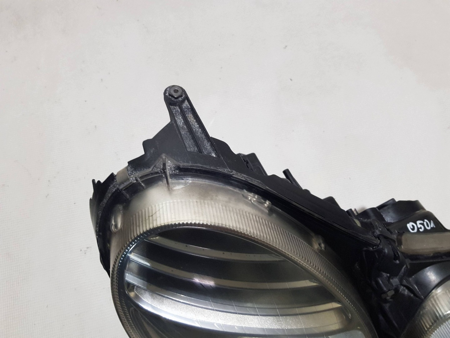 MERCEDES E class W211 LIFT light right front H7 right hand drive