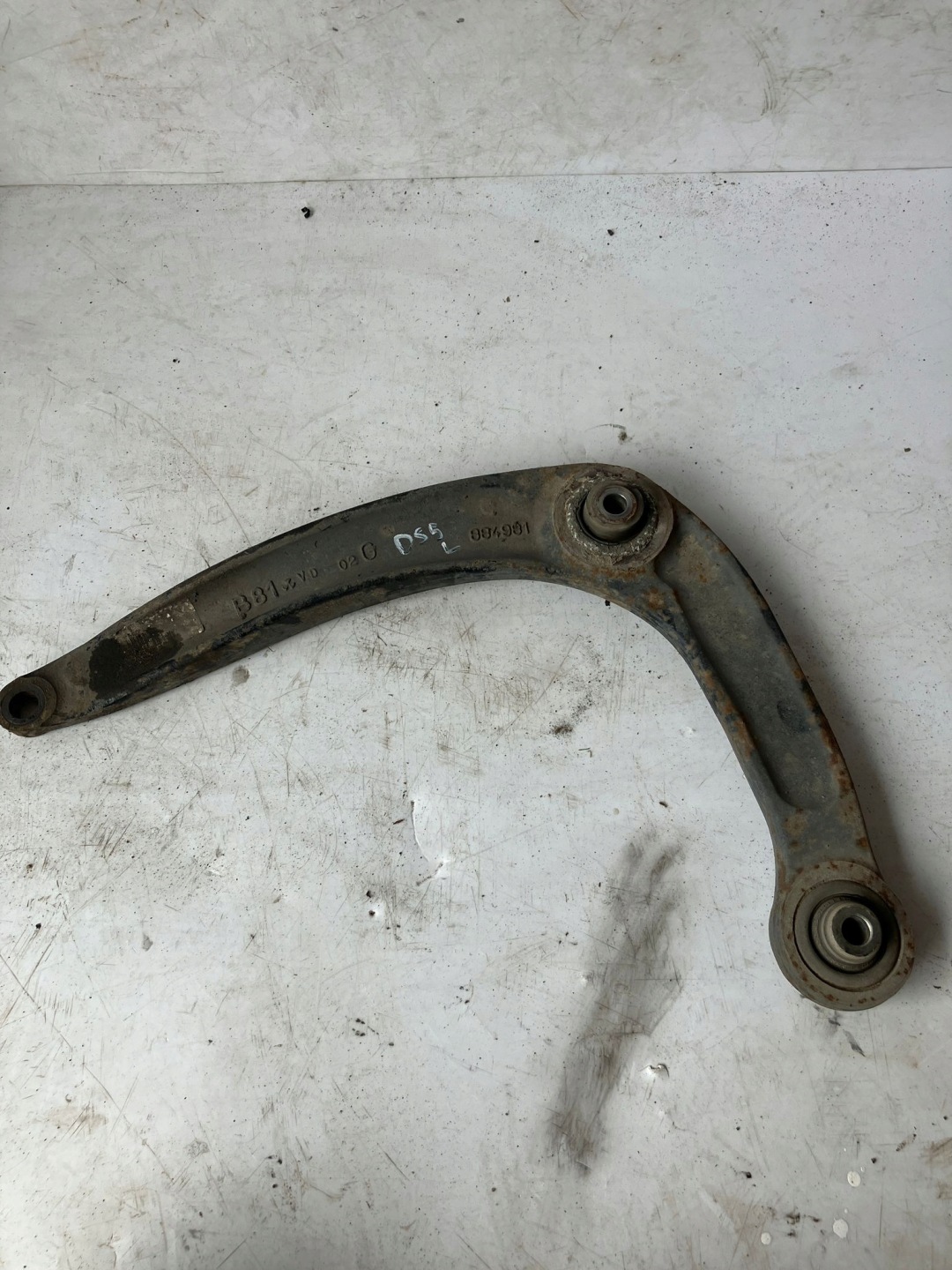 Querlenker links vorne CITROEN DS5 2.0 HDI 884981