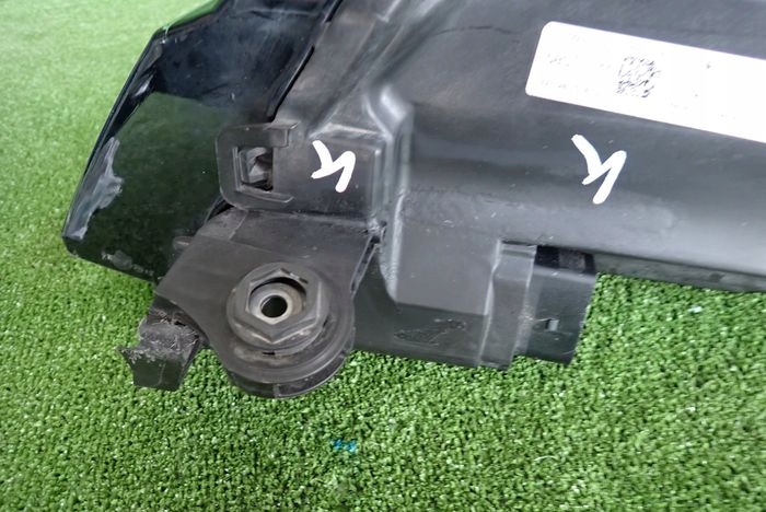 SKODA SUPERB III LED CRYSTAL LIGHTING LIFT 19- reflektor right light right