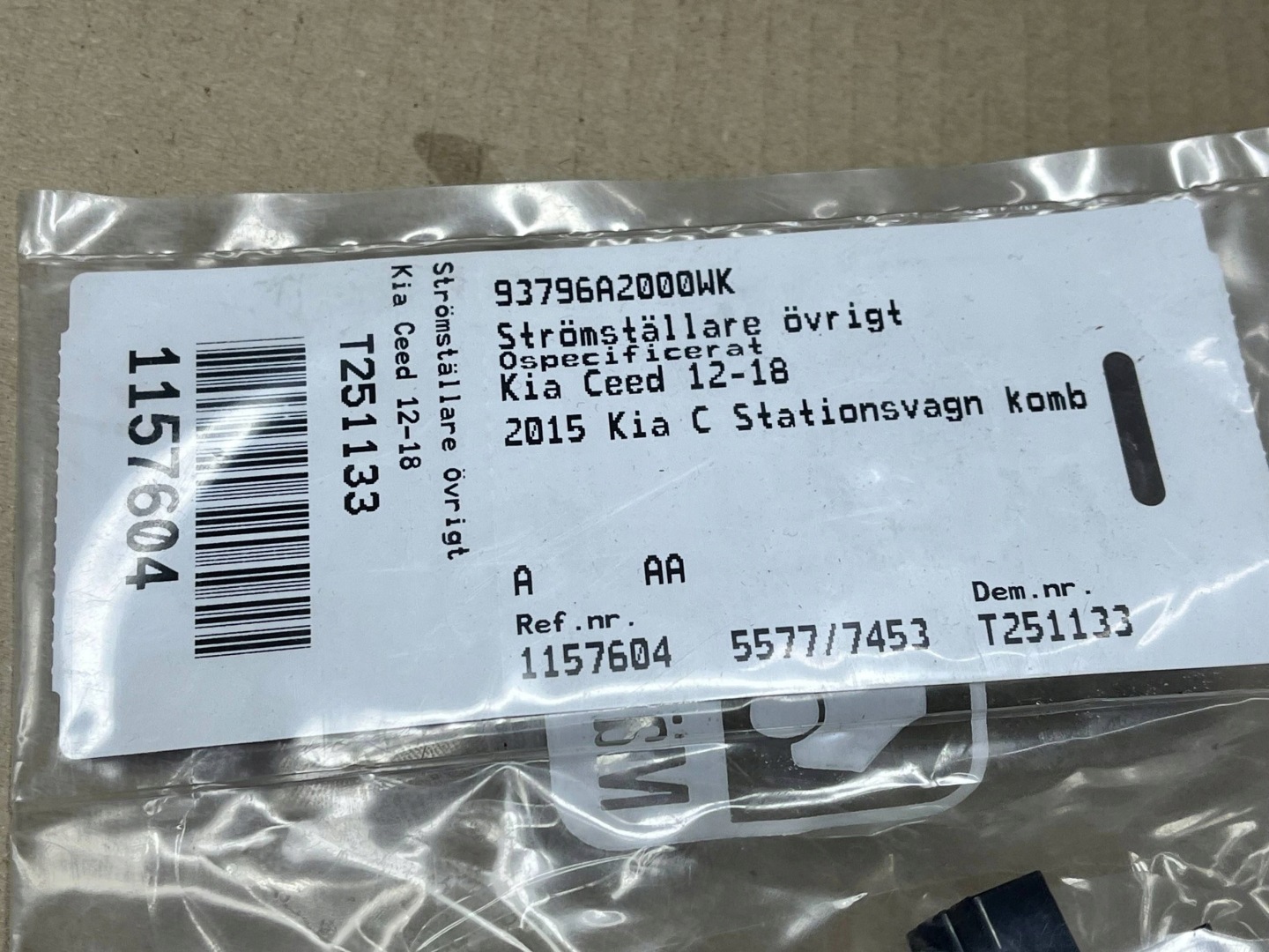 MULTIFUNKCJA volantu KIA Ceed 93796A2000WK